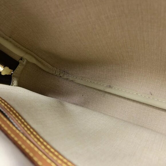 LOUIS VUITTON Reporter PM Crossbody Shoulder Bag Monogram Leather - Picture 12 of 16